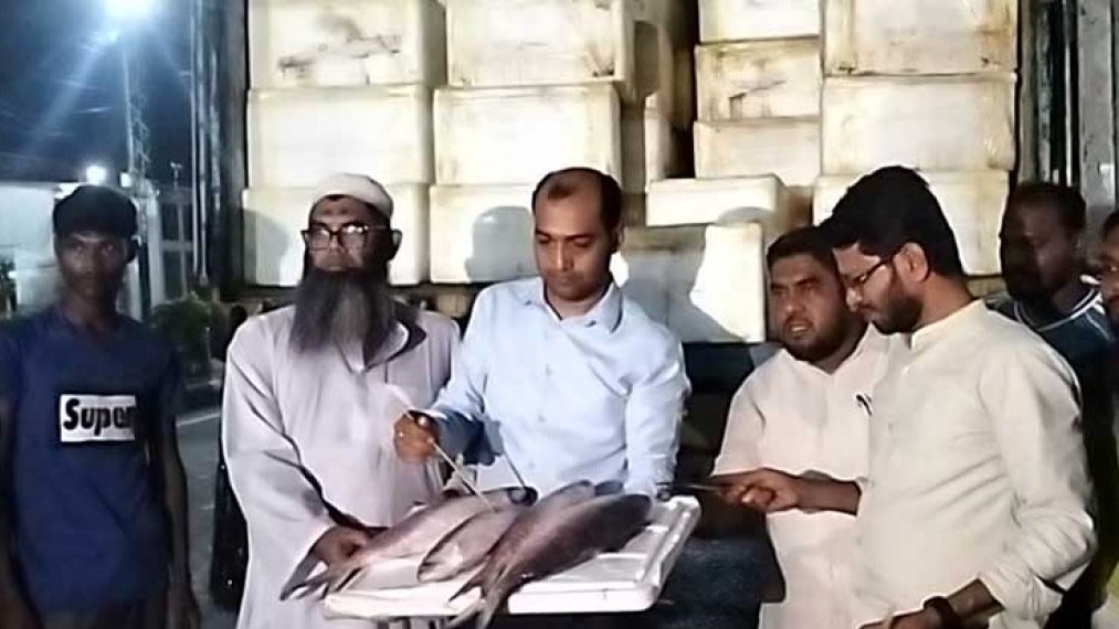 বেনাপোল দিয়েই এক সপ্তাহে ভারতে রপ্তানি হলো ১ লাখ কেজির বেশি ইলিশ